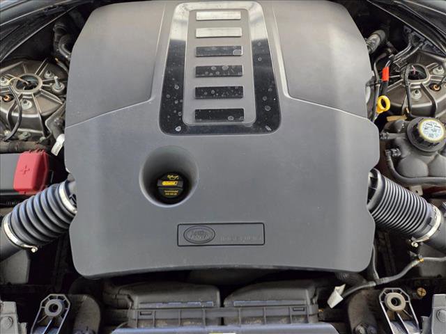 Used 2021 Land Rover Range Rover Velar R-Dynamic S image 23