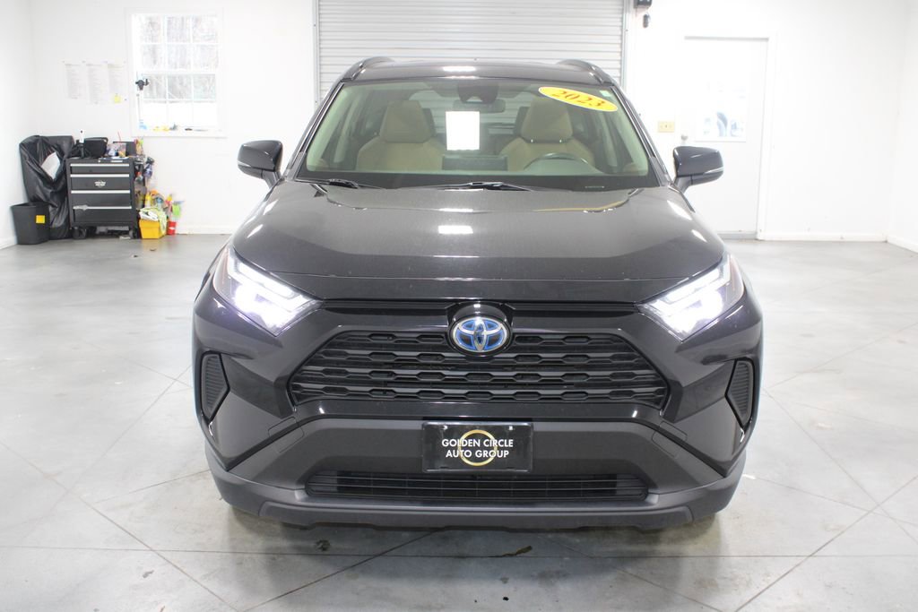 Used 2023 Toyota RAV4 XLE w/ Convenience Package image 3