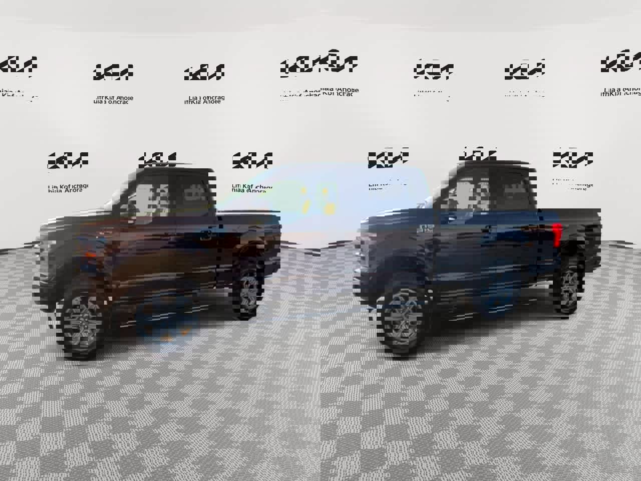 Used 2019 Ford F150 Lariat w/ Equipment Group 502A Luxury image 5