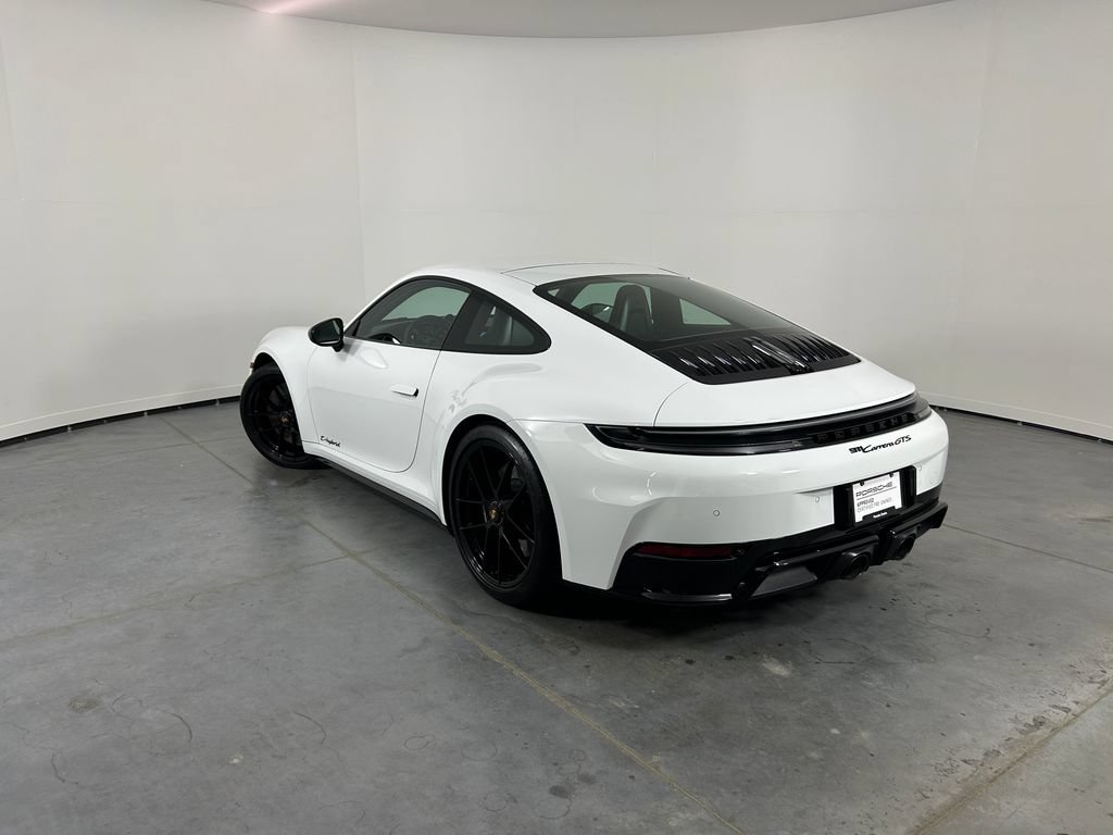 Certified 2025 Porsche 911 Carrera GTS RWD image 3