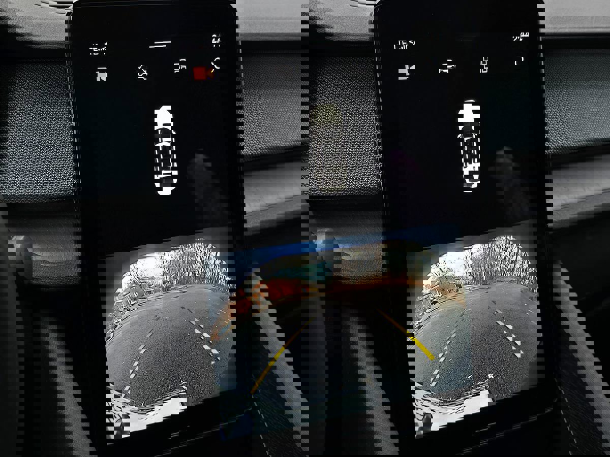 Used 2022 Polestar Polestar 2 w/ Plus Package image 30