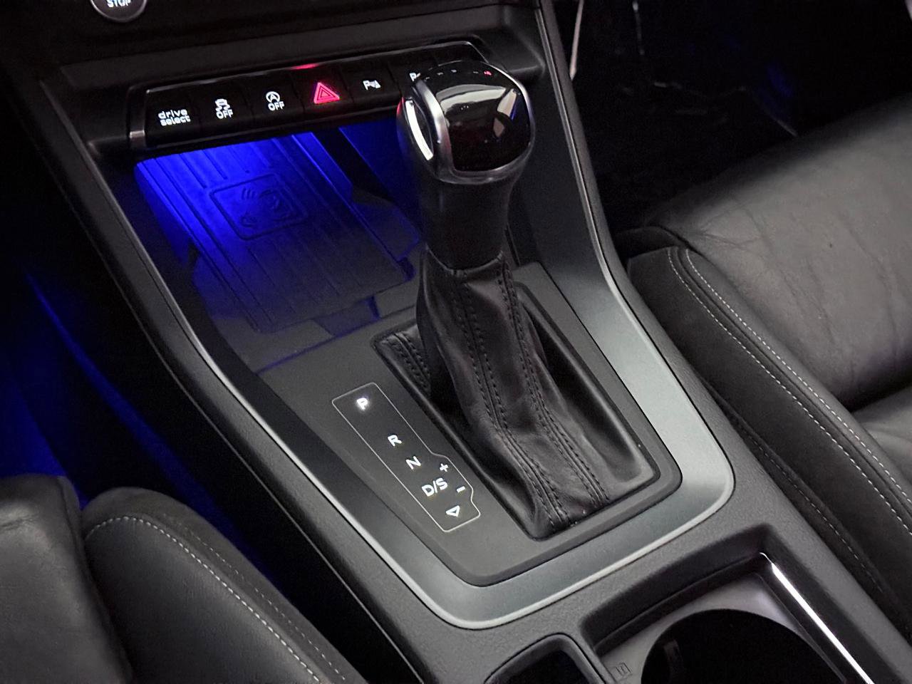 Used 2020 Audi Q3 2.0T Prestige w/ Prestige Package image 39