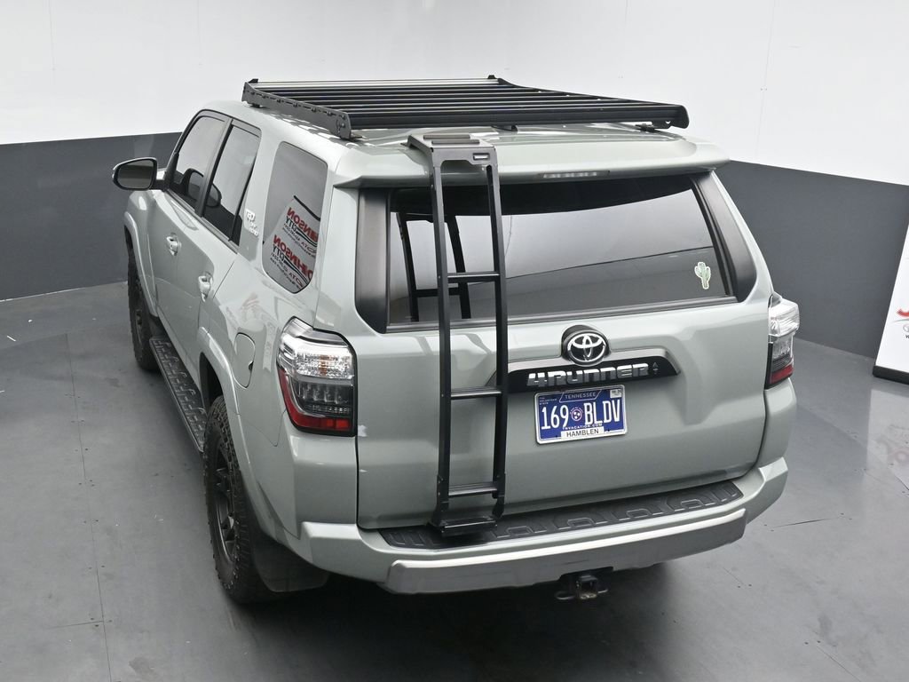 Used 2023 Toyota 4Runner TRD Off-Road Premium w/ Moonroof Package AWD/4WD image 14