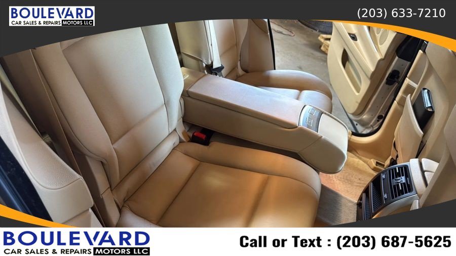Used 2012 BMW 535i xDrive AWD/4WD image 39