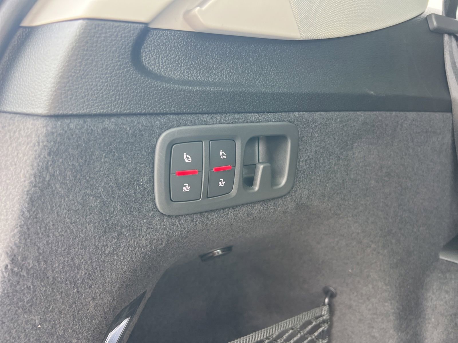 Used 2025 Audi Q7 3.0T Premium Plus w/ Premium Plus Package image 32