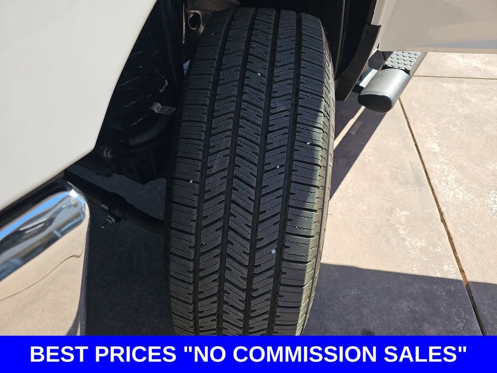 New 2026 RAM 2500 Tradesman w/ Chrome Appearance Group AWD/4WD image 34