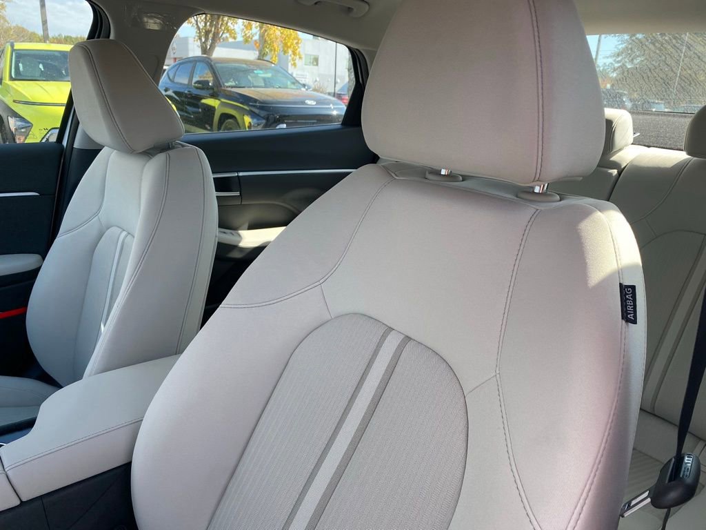 New 2025 Hyundai Sonata SEL FWD image 23