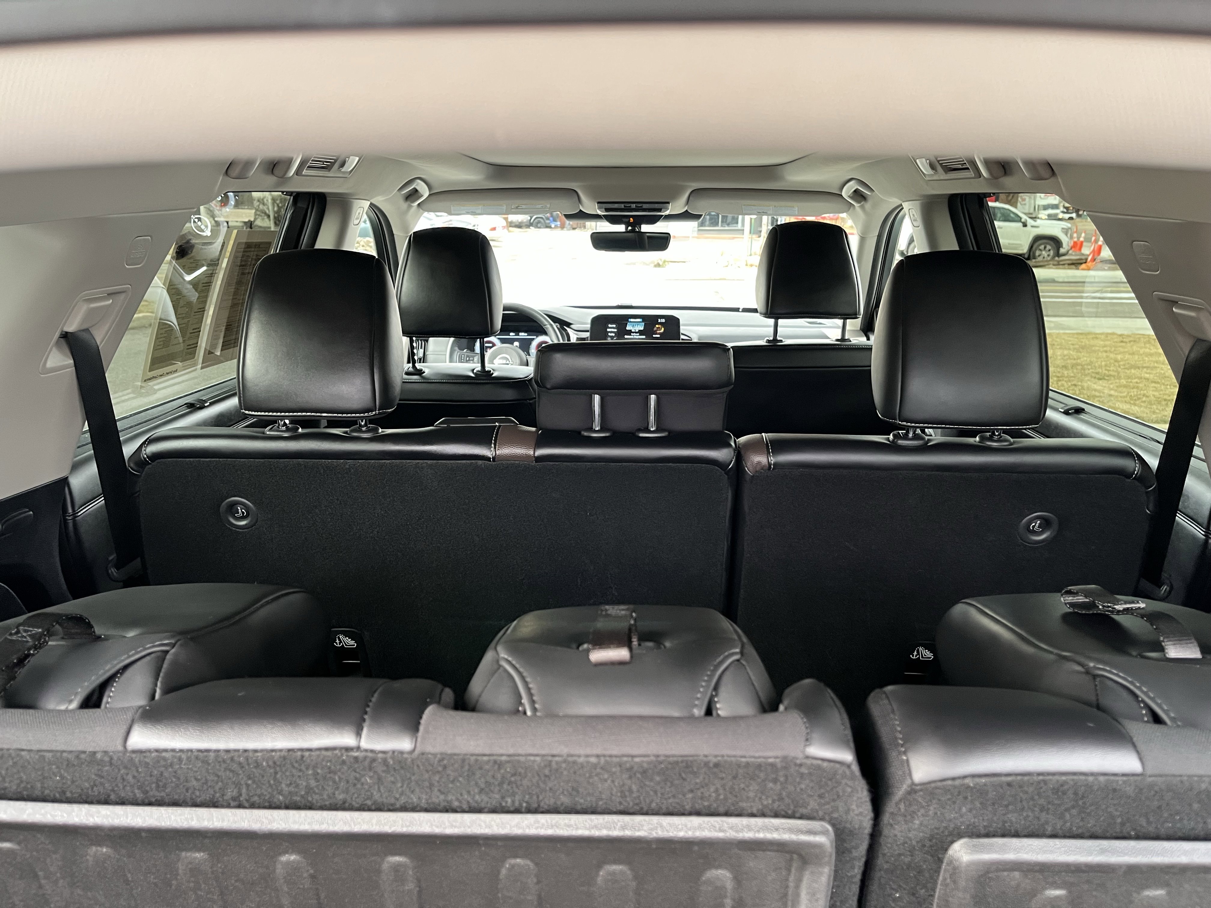 Certified 2024 Nissan Pathfinder Platinum w/ Cargo Package image 38