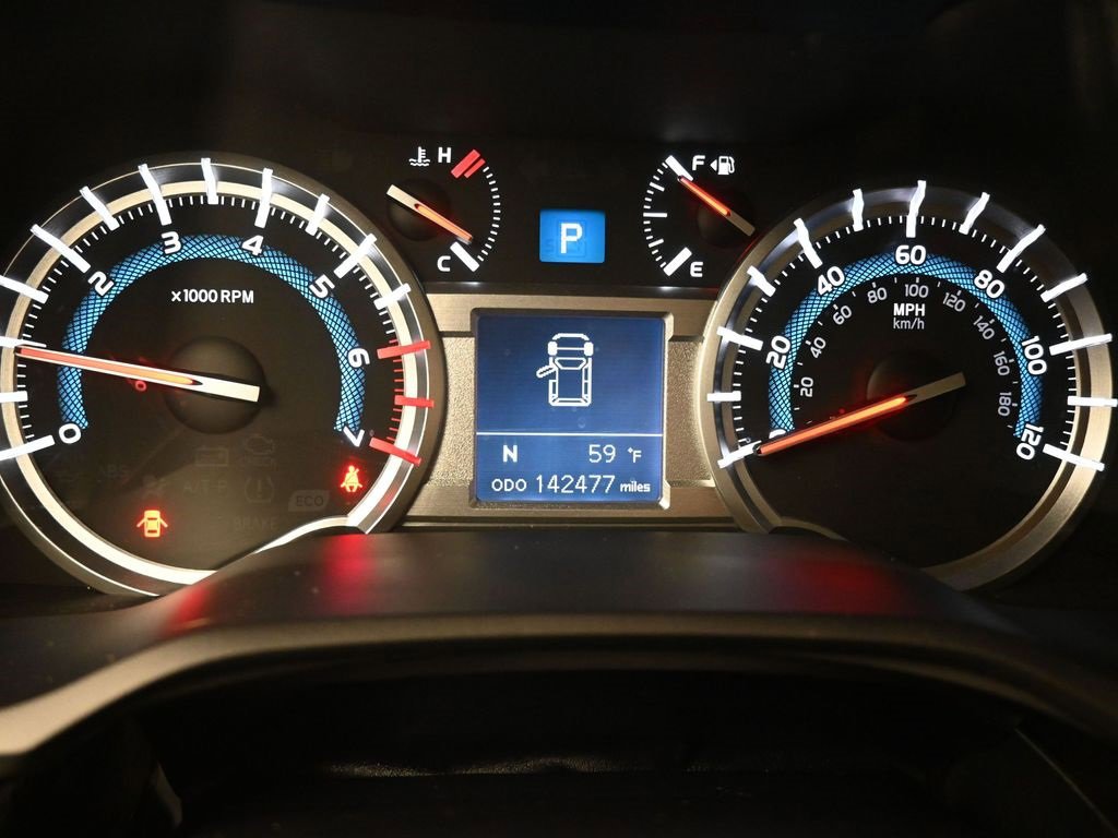 Used 2016 Toyota 4Runner SR5 image 14