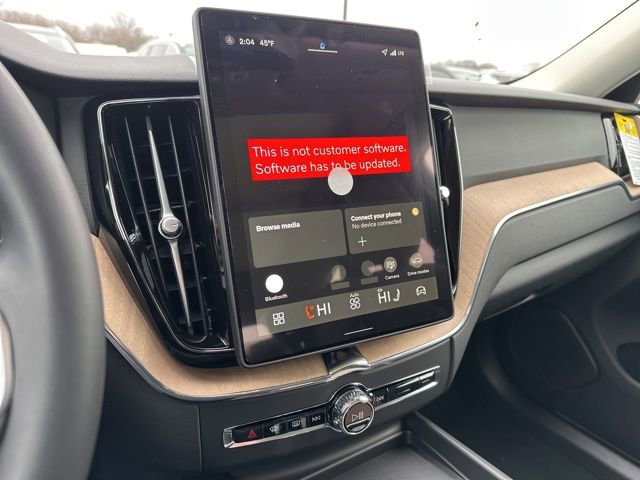 New 2026 Volvo XC60 B5 Plus w/ Climate Package image 15