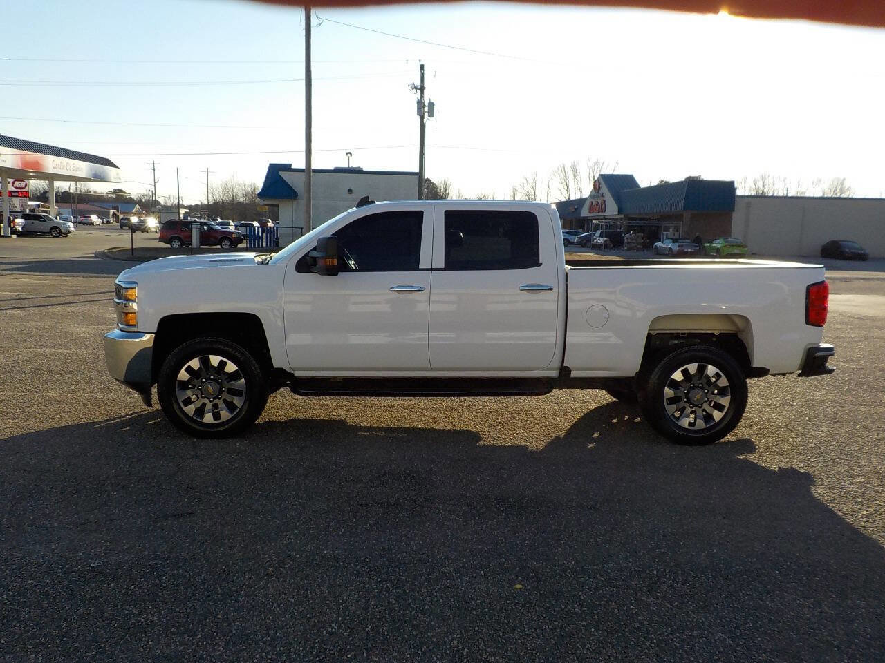 Used 2019 Chevrolet Silverado 3500 W/T w/ WT Fleet Convenience Package image 2