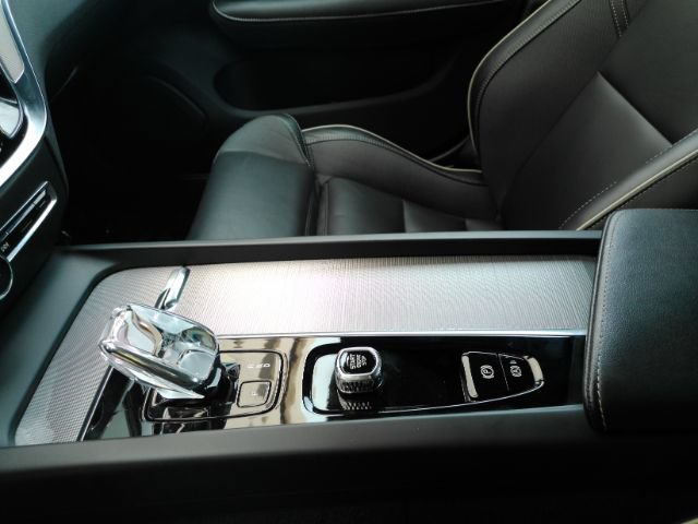 Used 2024 Volvo S60 B5 Plus w/ Climate Package FWD image 43