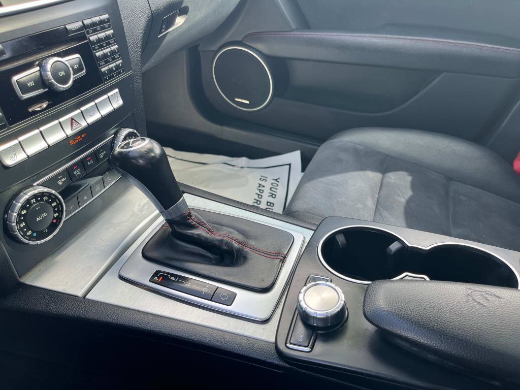 Used 2014 Mercedes-Benz C 300 Sport image 26
