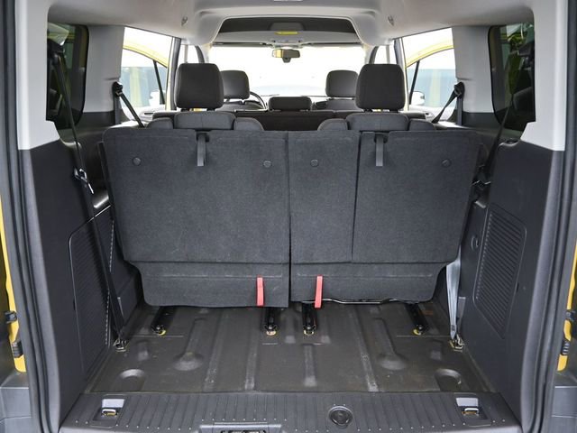 Used 2017 Ford Transit Connect XL image 42