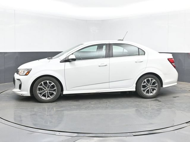 Used 2017 Chevrolet Sonic LT w/ Convenience Package FWD image 11