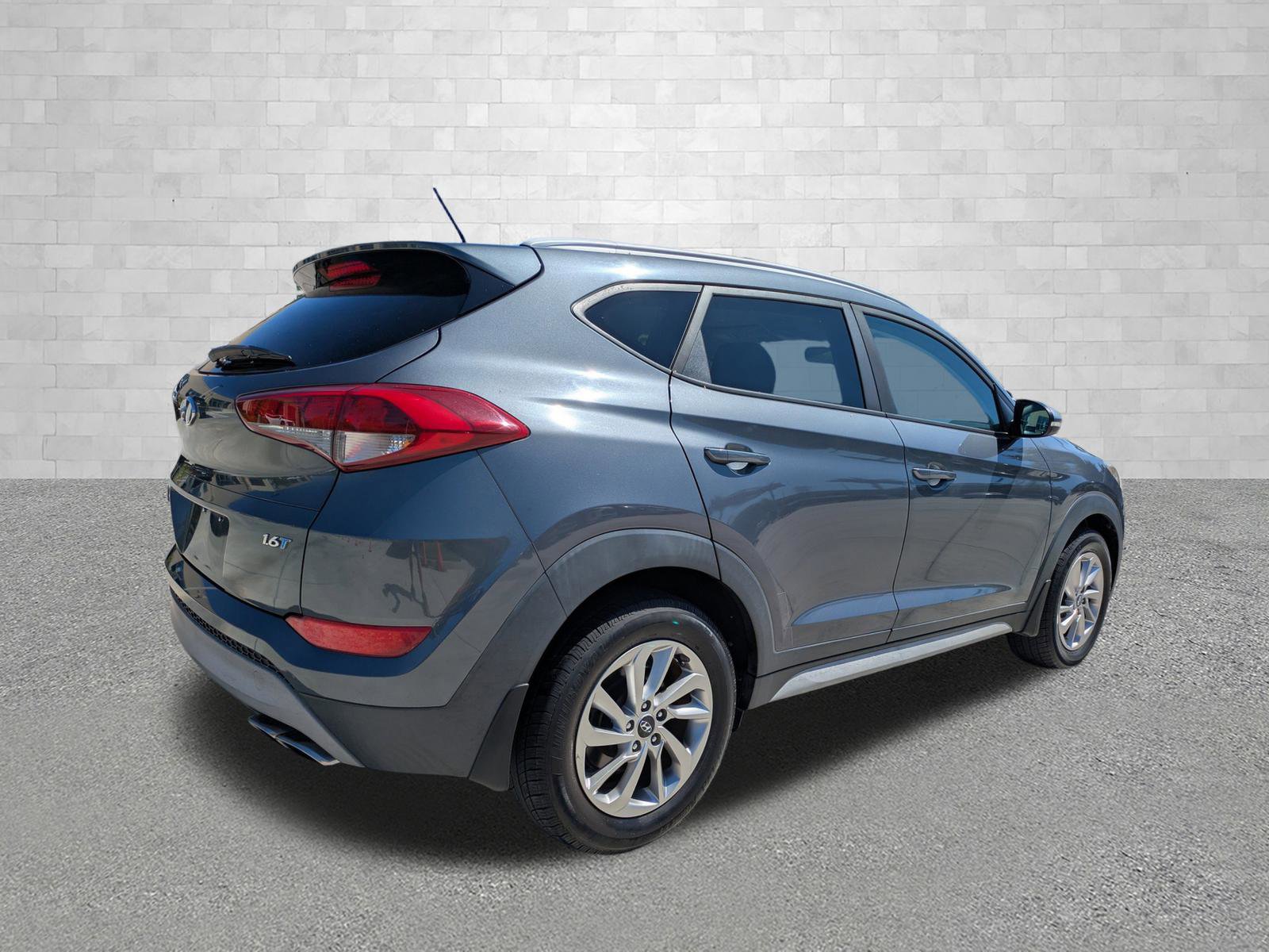 Used 2017 Hyundai Tucson Eco FWD image 2