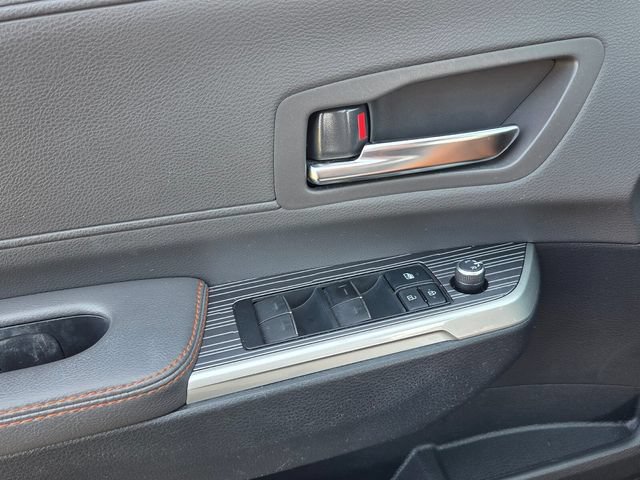 Used 2022 Toyota Sienna XSE w/ XSE Plus Package AWD/4WD image 33