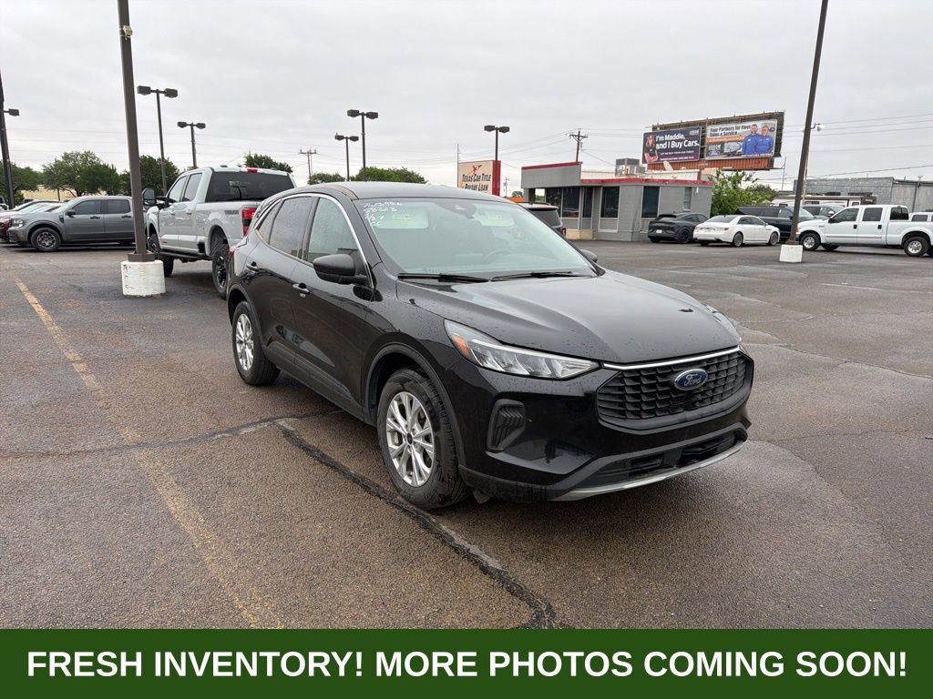 Used 2024 Ford Escape Active