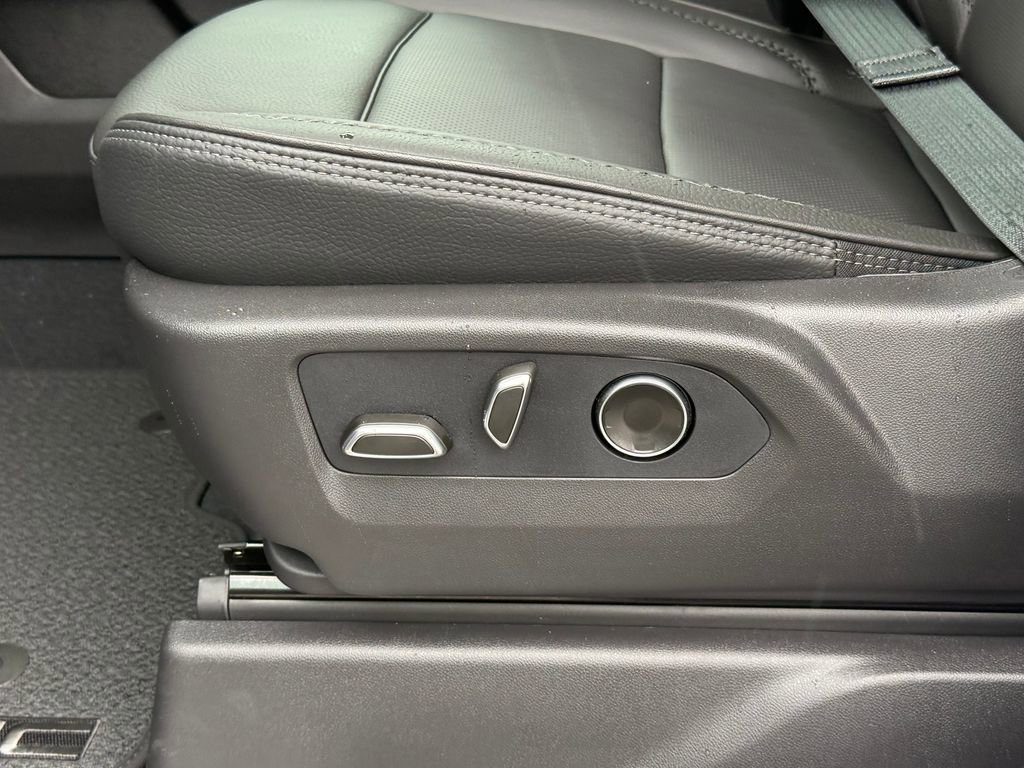 New 2026 GMC Sierra 2500 Denali image 14