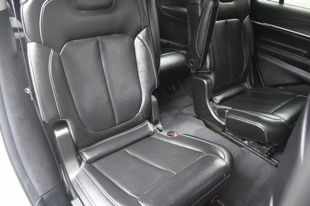 Used 2023 Jeep Grand Cherokee L Limited AWD/4WD image 28