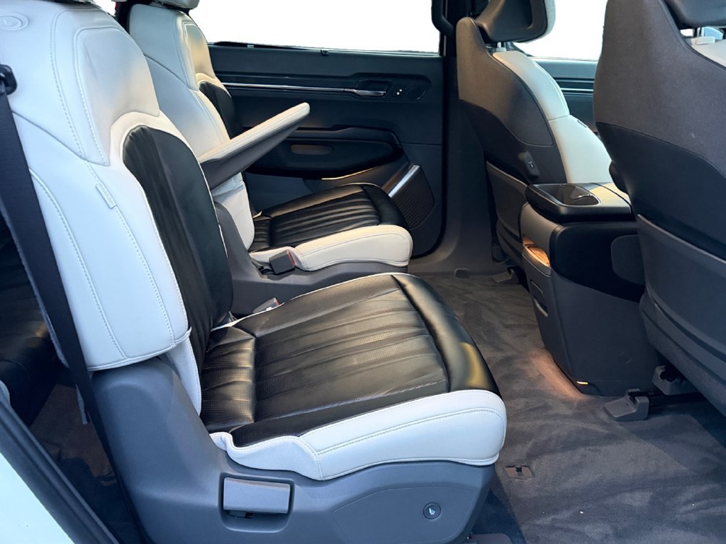 Certified 2024 Kia EV9 GT-Line AWD/4WD image 9