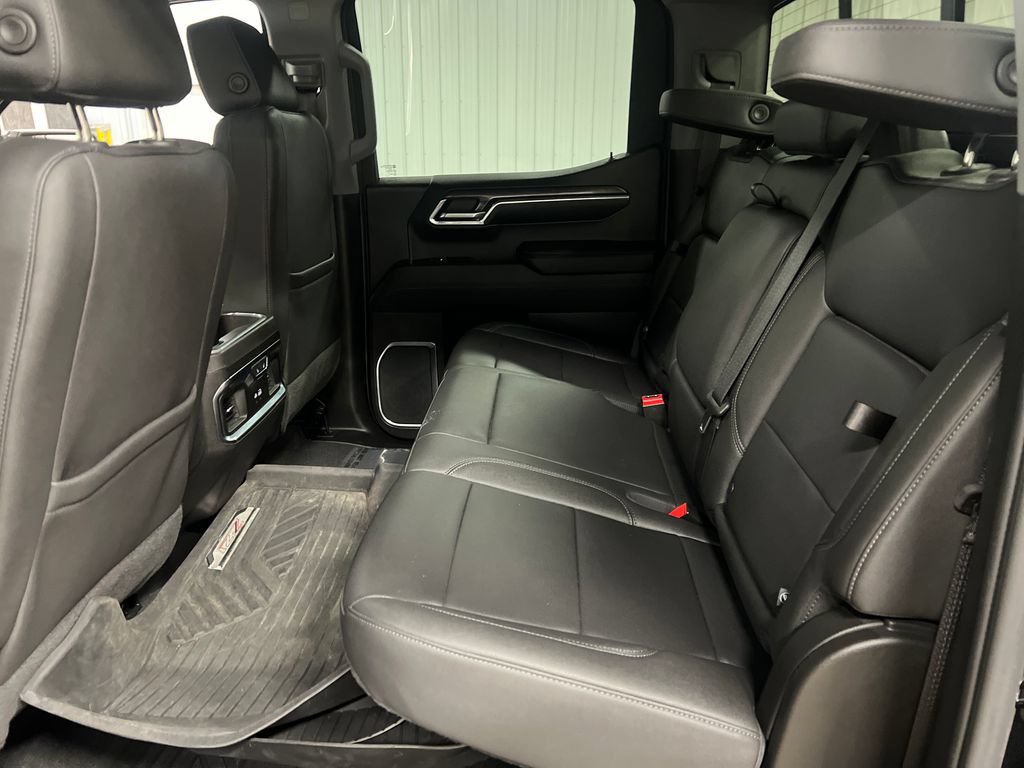 Certified 2023 Chevrolet Silverado 1500 LTZ w/ LTZ Convenience Package II AWD/4WD image 14