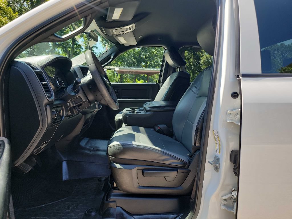 Used 2021 RAM 3500 Tradesman w/ Chrome Appearance Group AWD/4WD image 21