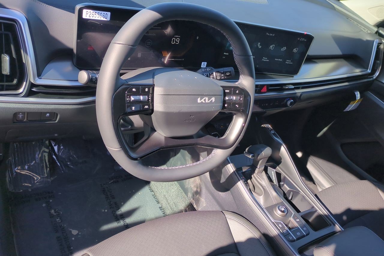 New 2026 Kia Sorento S w/ S Panoramic Sunroof Package FWD image 9