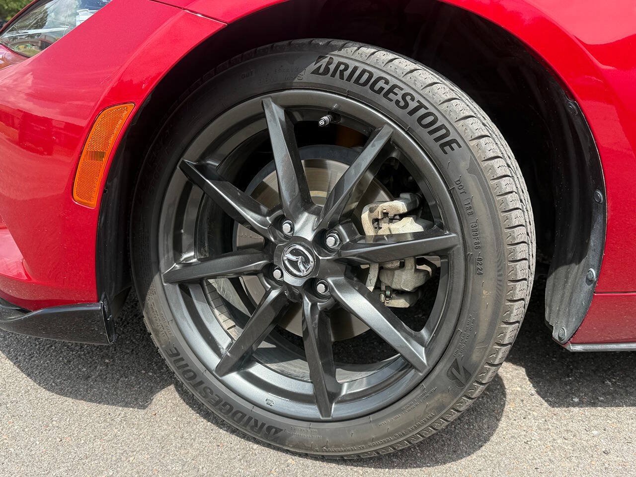 Used 2016 MAZDA MX-5 Miata Club RWD image 27