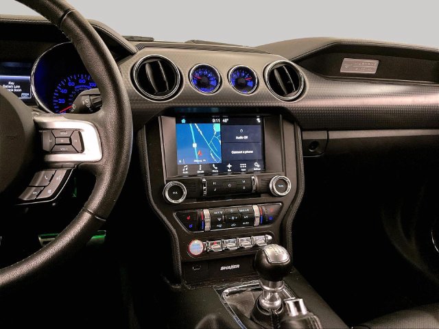 Used 2017 Ford Mustang GT Premium w/ GT Performance Package RWD image 6