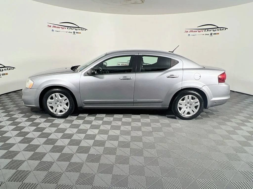 Used 2013 Dodge Avenger SE FWD image 5