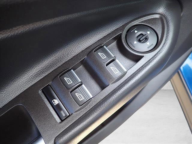 Used 2019 Ford Escape SE image 13