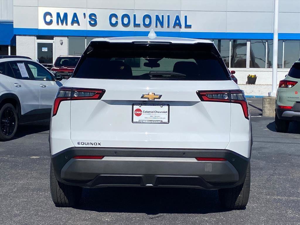New 2026 Chevrolet Equinox LT image 4
