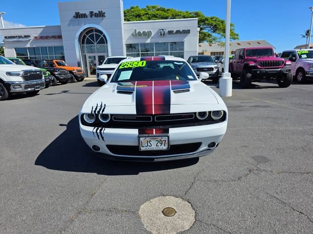 Used 2015 Dodge Challenger R/T Plus RWD image 2