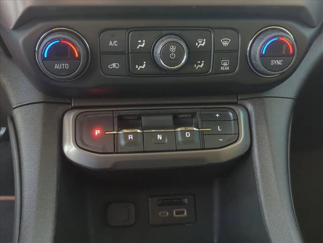 Used 2023 GMC Acadia AT4 w/ Technology Package image 19