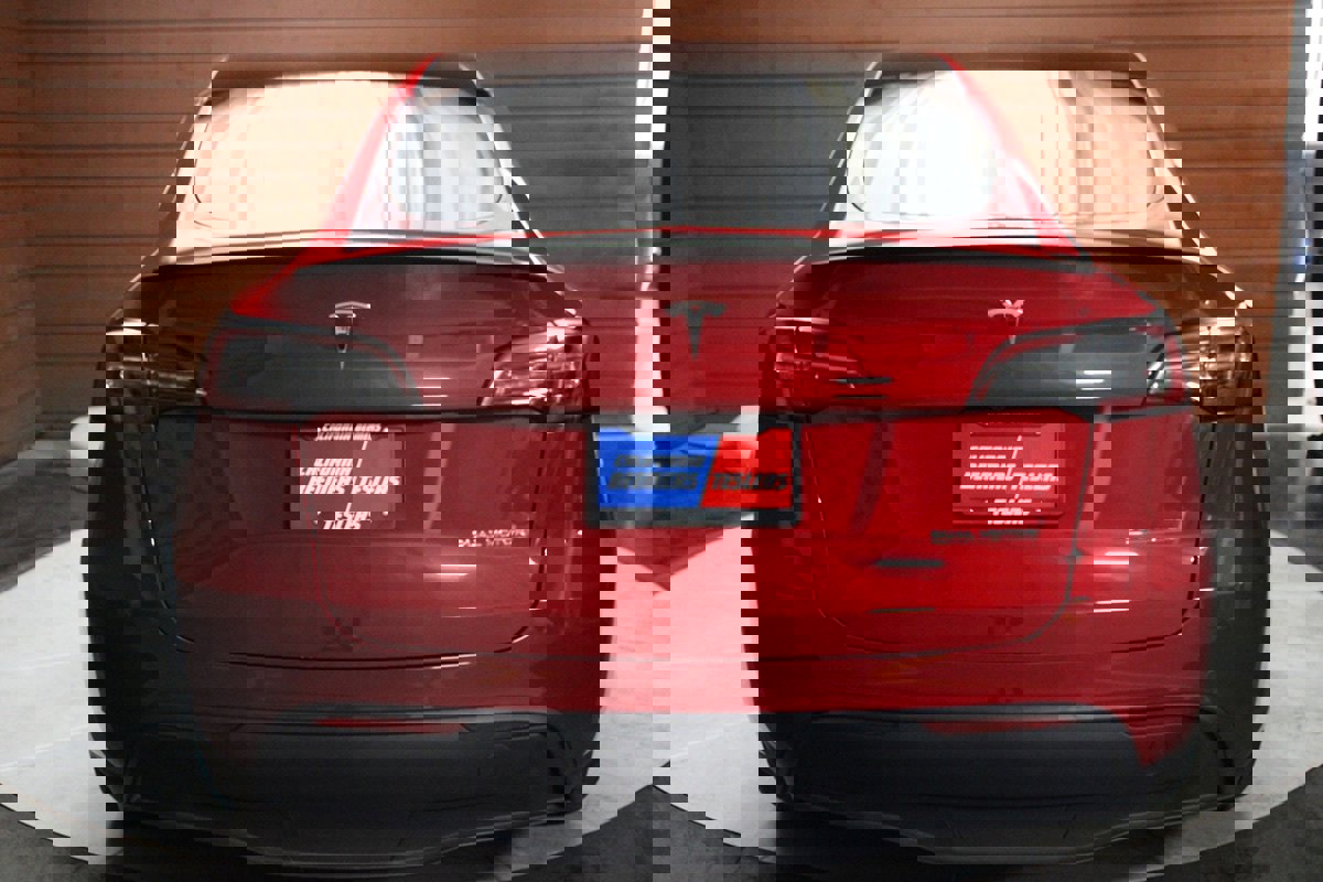 Used 2022 Tesla Model Y Performance image 2