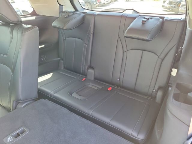 Used 2023 INFINITI QX60 Luxe w/ Performance Audio Package image 14