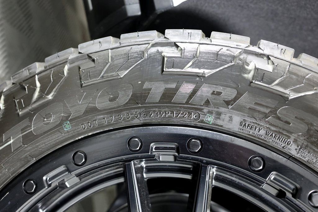 Used 2026 GMC Yukon Denali Ultimate image 57