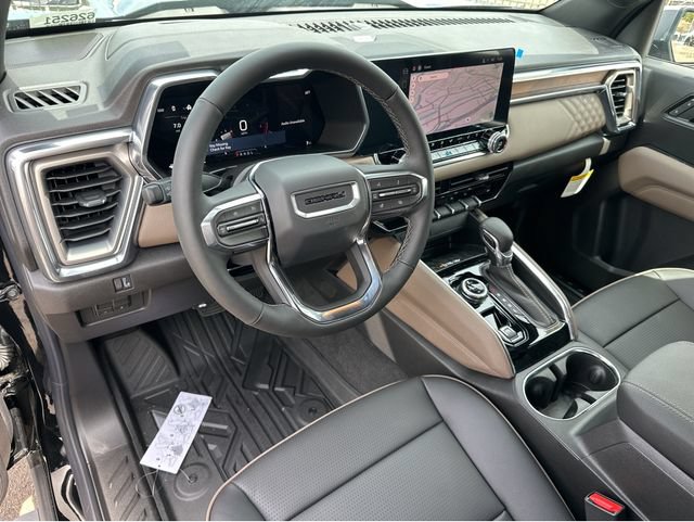 New 2026 GMC Canyon Denali w/ LPO, Denali Black Edition AWD/4WD image 5