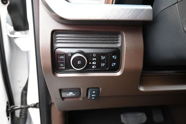 Used 2025 Ford F450 King Ranch w/ FX4 Off-Road Package AWD/4WD image 10