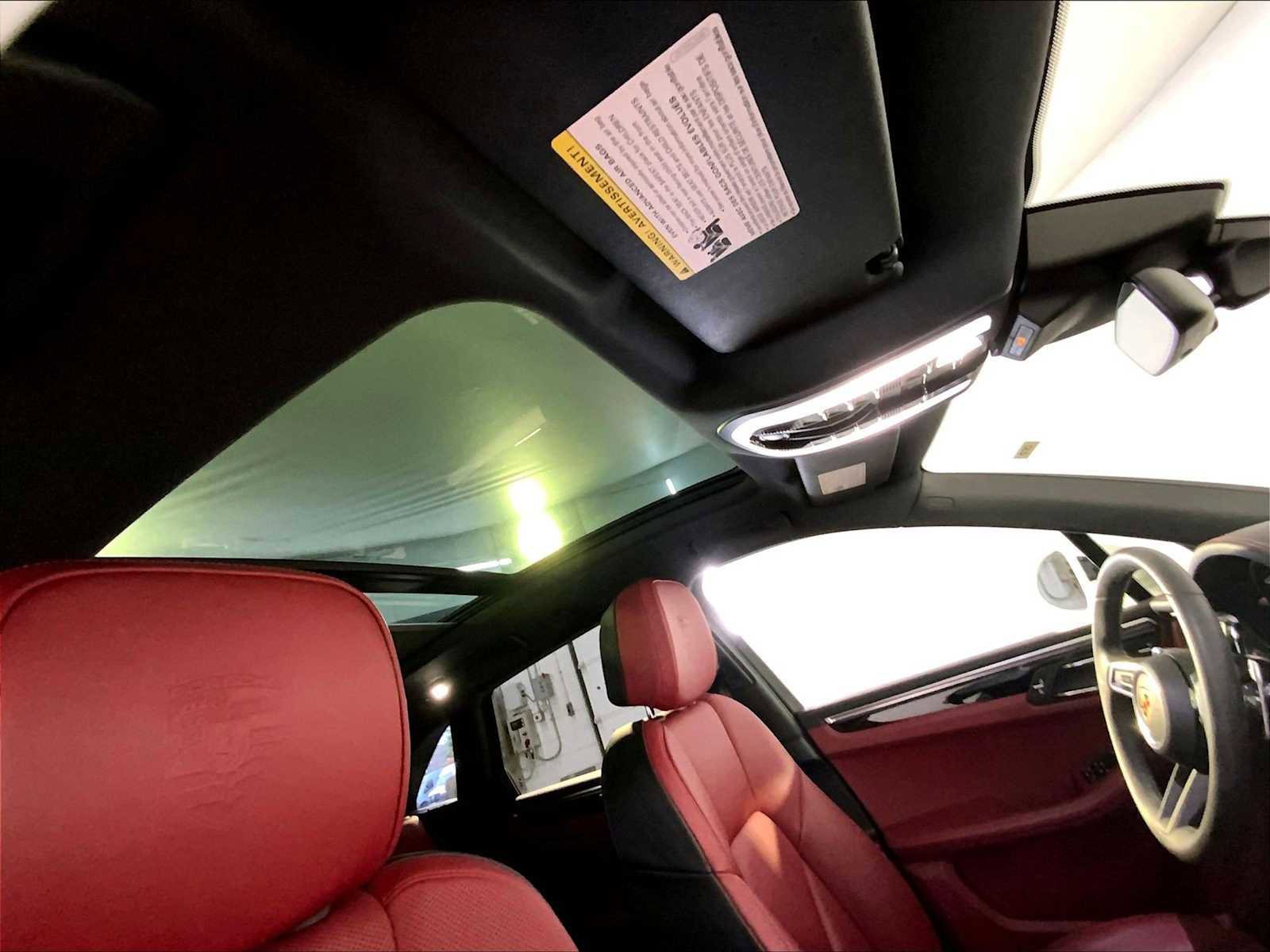 Certified 2023 Porsche Macan S w/ Premium Package Plus image 20