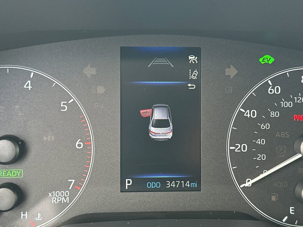 Used 2025 Toyota Corolla LE image 30