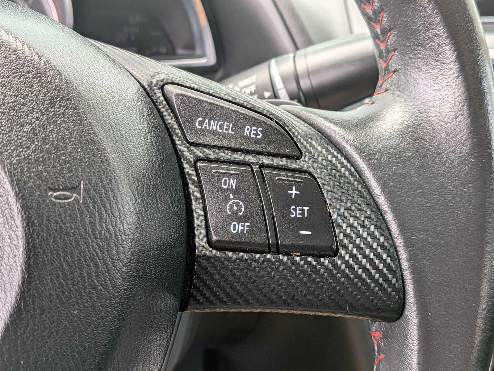 Used 2014 MAZDA MAZDA3 s Touring FWD image 19