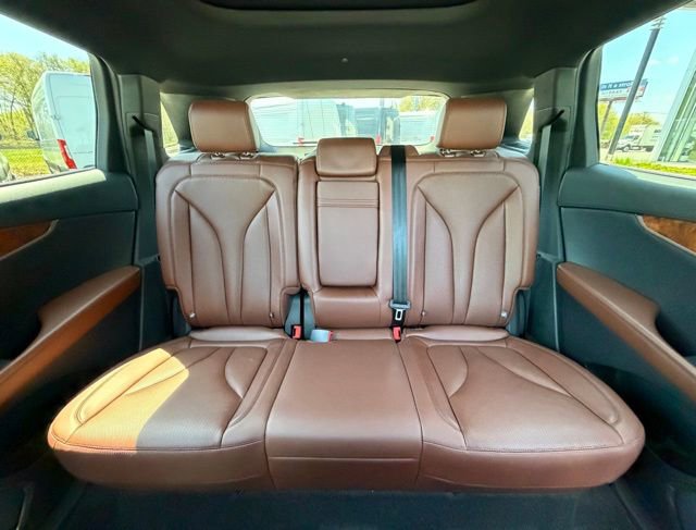 Used 2020 Lincoln Nautilus Reserve w/ Monochromatic Package AWD/4WD image 17