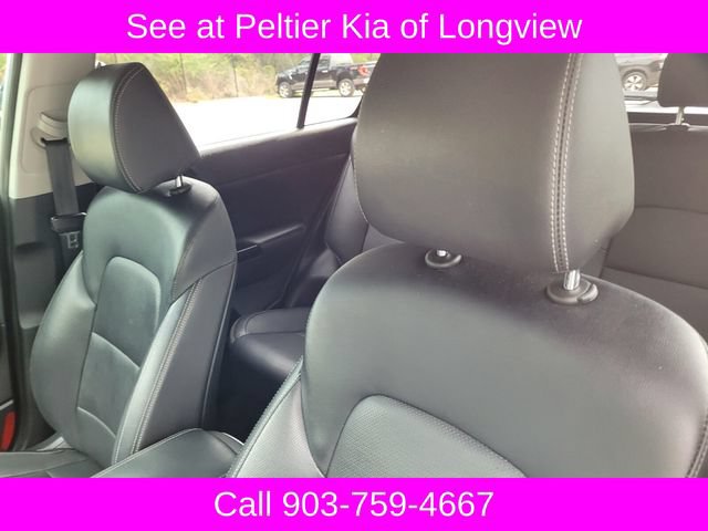Used 2020 Kia Sportage EX w/ EX Technology Package FWD image 17