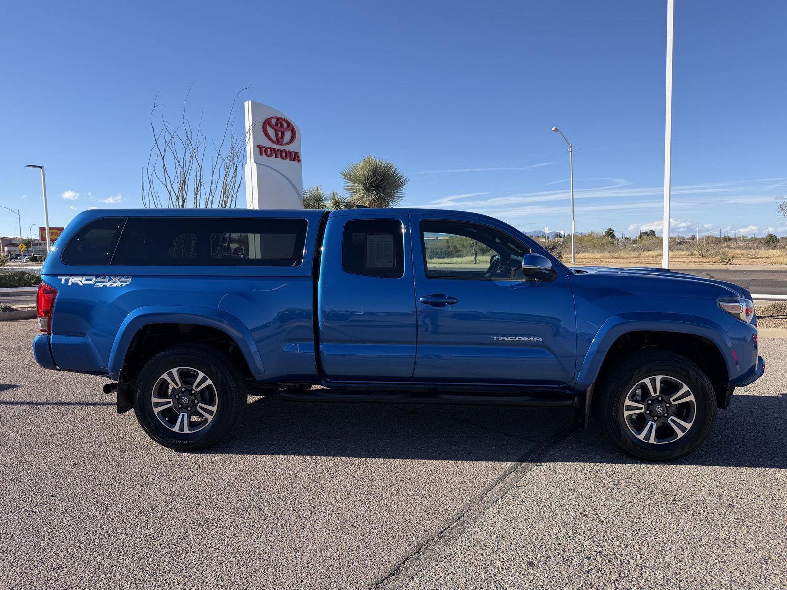 Certified 2016 Toyota Tacoma TRD Sport image 7