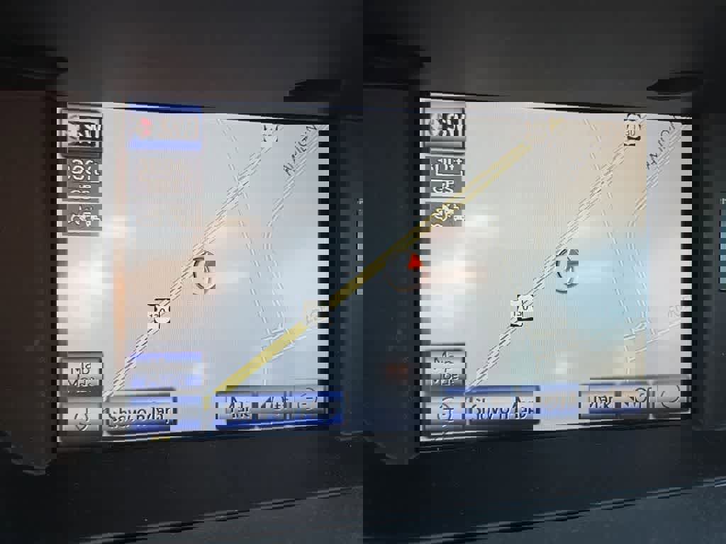 Used 2014 Lexus ES 350 w/ Luxury Package image 19