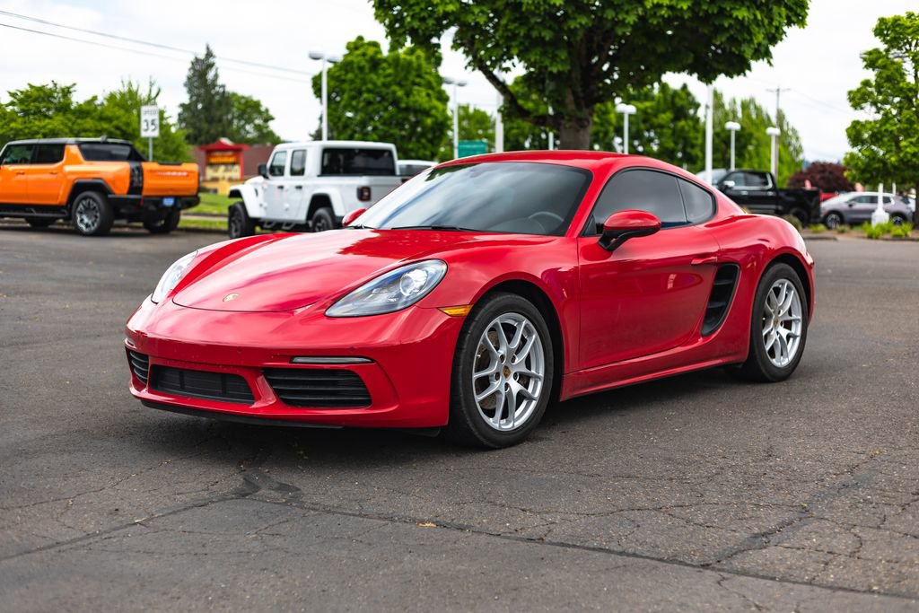 Used 2019 Porsche 718 Cayman RWD image 5