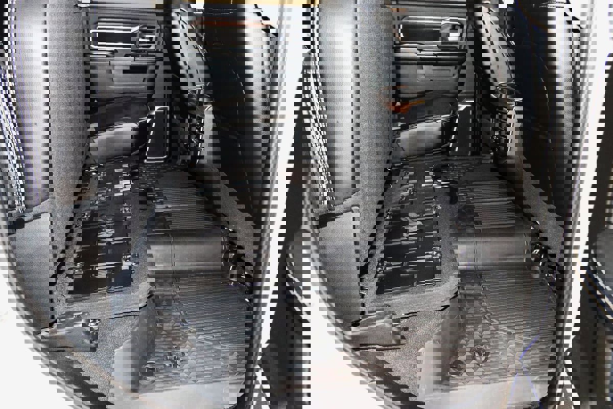 Used 2024 RAM 3500 Laramie image 80