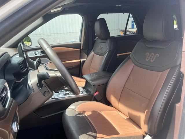 Used 2022 Ford Explorer King Ranch w/ Premium Technology Package AWD/4WD image 12